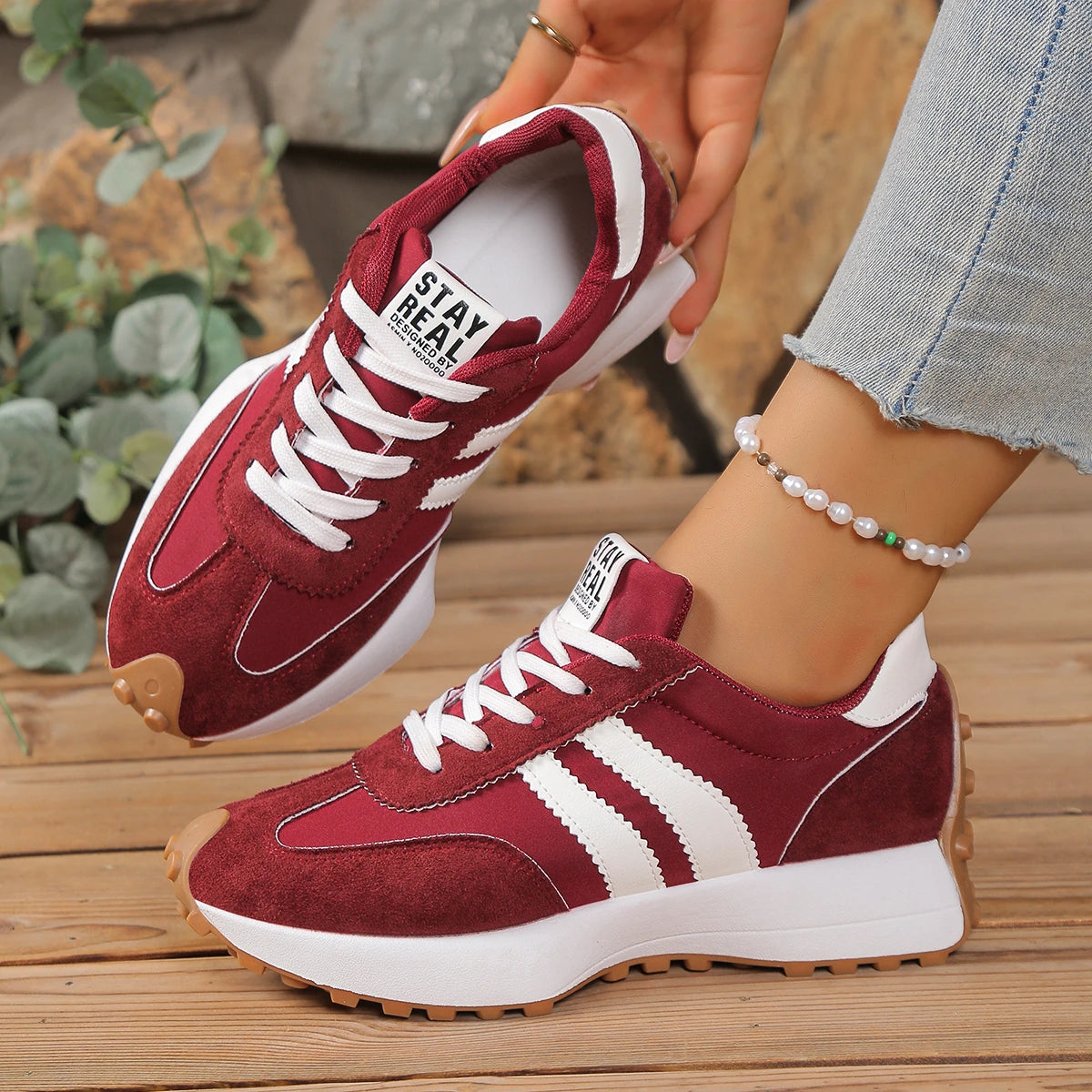 Trendy Women’s Platform Sneakers – All-Day Comfort & Style